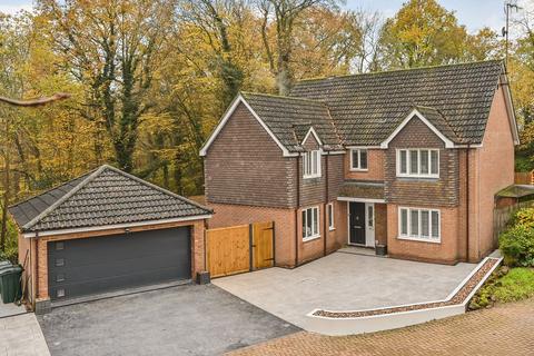 4 bedroom detached house for sale, Colonel Stephens Way, Tenterden TN30