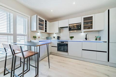 1 bedroom flat for sale, High Street Colliers Wood, Colliers Wood