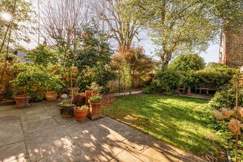 57 Warwick Road, London, W5 5PZ