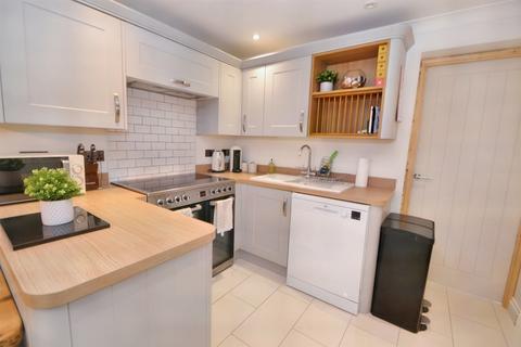 24 Cotswold Close, Verwood, BH31 6UJ
