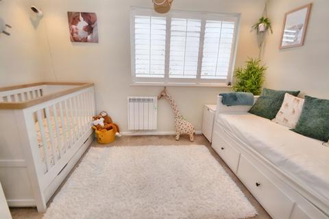 24 Cotswold Close, Verwood, BH31 6UJ