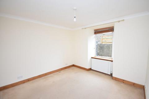 6 Steels Cross, Lanark, ML11 9HL