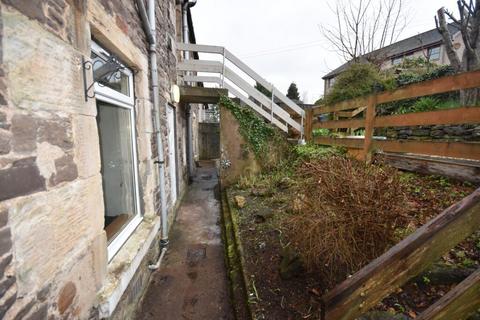 6 Steels Cross, Lanark, ML11 9HL