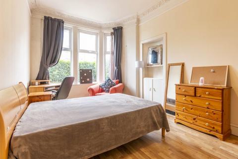 4 bedroom flat to rent, 0136L – Marionville Road, Edinburgh, EH7 5TX