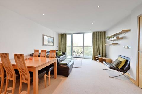 2 bedroom flat to rent, Chelsea Bridge Wharf, Battersea Park, London, SW11