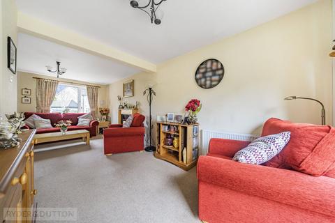 4 bedroom detached house for sale, Spring Rise, Glossop, Derbyshire, SK13