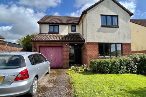 5 Fairfield, Sampford Peverell, Tiverton, EX16 7DE