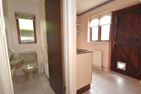 5 Fairfield, Sampford Peverell, Tiverton, EX16 7DE
