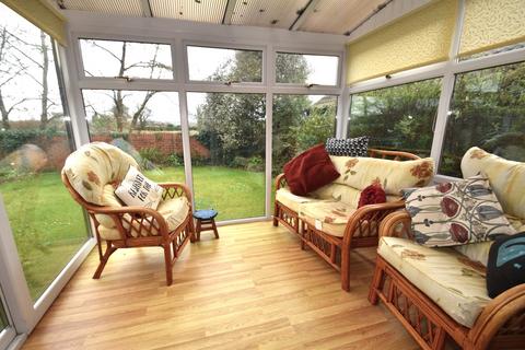 5 Fairfield, Sampford Peverell, Tiverton, EX16 7DE