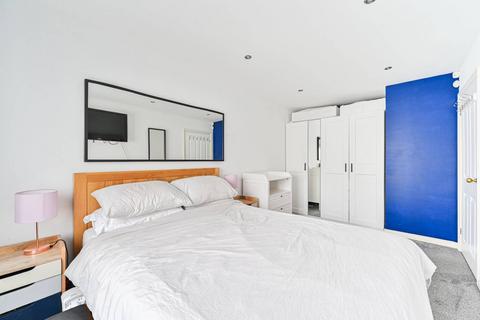 2 bedroom flat for sale, Lordship Lane, Dulwich, London, SE22