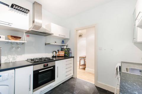 1 bedroom maisonette to rent, Finborough Road, Chelsea, London, SW10