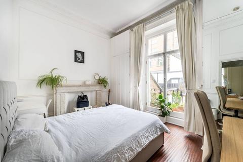2 bedroom flat for sale, Gloucester Terrace, Paddington, London, W2