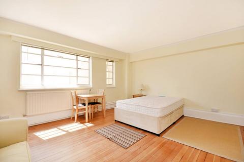 undefined, Sloane Avenue, Chelsea, London, SW3