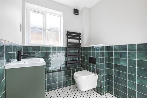 1d Bonner Street, London, E2 0QP