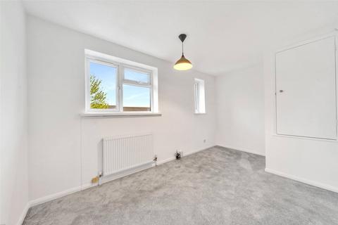 48 Woodfall Drive, Dartford, DA1 4TP