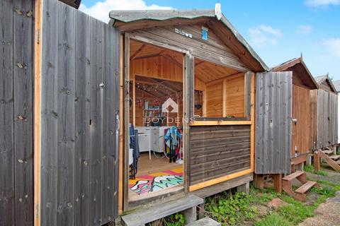 Chalet for sale, Low Wall, Frinton On Sea CO13