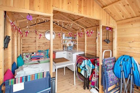 Chalet for sale, Low Wall, Frinton On Sea CO13