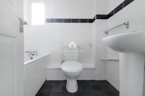 44 Aster Close, Clacton-on-sea, CO16 7DA