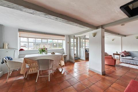 undefined, London Road, Marlborough, SN8 1PH