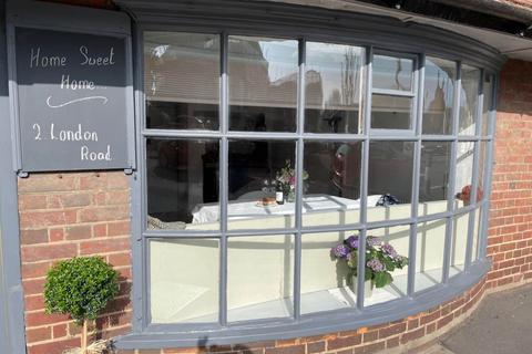 undefined, London Road, Marlborough, SN8 1PH