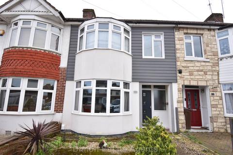 3 bedroom terraced house for sale, Chantry Road, Gosport