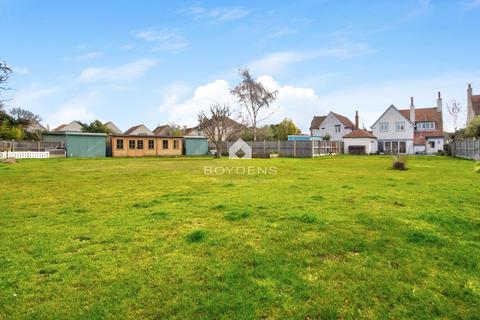 27 Glebe Way, Frinton-on-sea, CO13 9HR