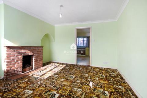 106 Tilkey Road, Coggeshall, Colchester, CO6 1QN