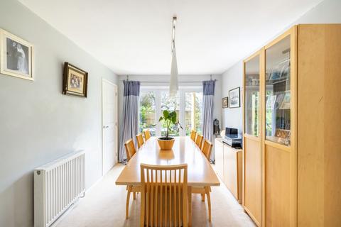 4 bedroom link detached house for sale, Roseacre, Oxted, RH8