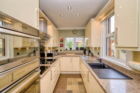 52 Cromwell Road, Caversham, Reading, RG4 5EB