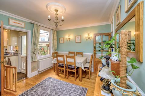 52 Cromwell Road, Caversham, Reading, RG4 5EB