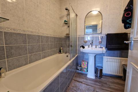 2 bedroom maisonette to rent, Mottrams Close, Sutton Coldfield, B72