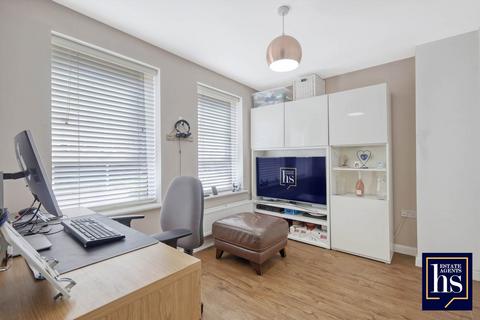 44 Broadhurst Place, Basildon, SS14 2FQ