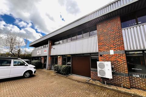 Warehouse for sale, Unit 10 Mitchell Point, Ensign Way, Southampton, SO31 4RF