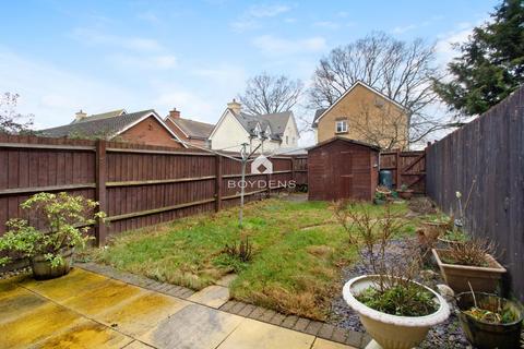 15 Caxton Close, Tiptree, Colchester, CO5 0HA