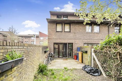 4 bedroom house to rent, Brondesbury Park London NW6