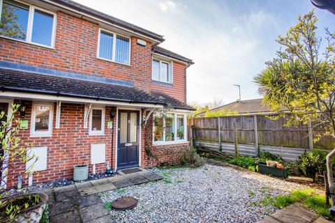3 bedroom semi-detached house for sale, Quinneys Place, Whitstable, CT5