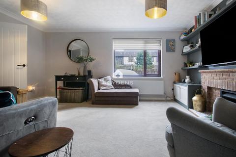 10 Teal Way, Kelvedon, Colchester, CO5 9PP