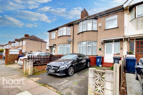 3 bedroom terraced house for sale, Rosecroft Road, Southall