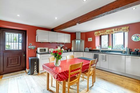 4 bedroom end of terrace house for sale, America Lane, Sutton-in-Craven, Keighley, BD20