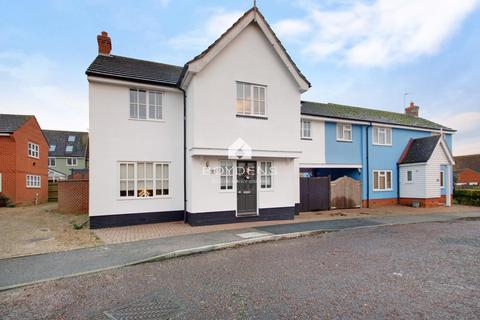 4 bedroom link detached house for sale, Bassingham Crescent, Tiptree CO5