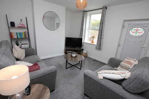 10 Bridge Street, Penistone, Sheffield, S36 6AJ