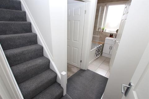 10 Bridge Street, Penistone, Sheffield, S36 6AJ