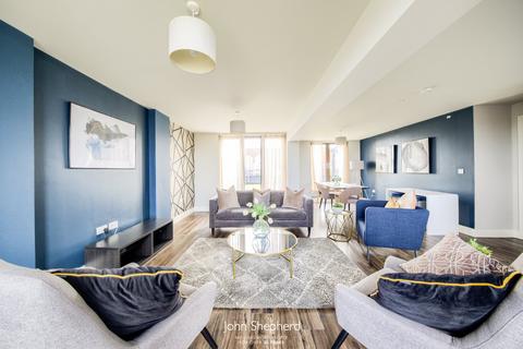 3 bedroom flat for sale, Broad Street, Birmingham, B15