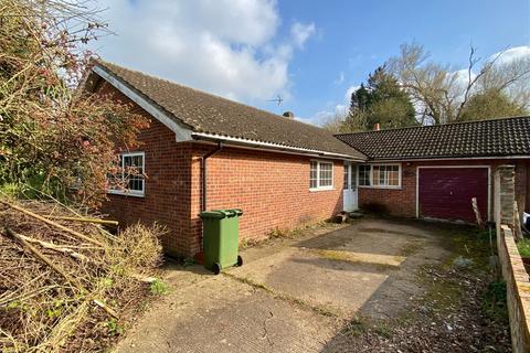 3 bedroom detached bungalow for sale, Heath Road, Kenninghall, Norwich, NR16 2DS