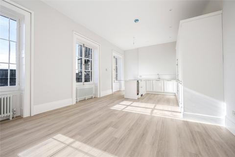 2 bedroom flat for sale, Apartment 6, The Old Stamford Hotel, St. Mary's Street