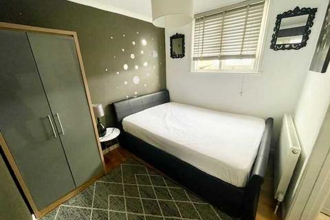 1 bedroom apartment to rent, Centurion Road, Brighton