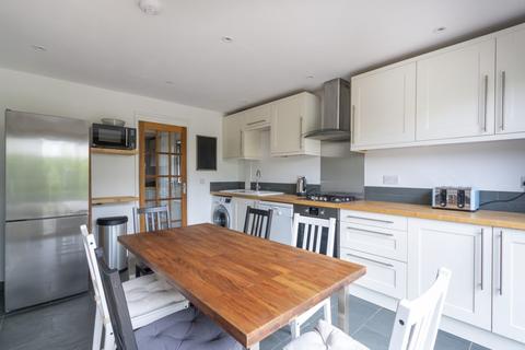 2 bedroom terraced house to rent, 2577L – Jean Armour Avenue, Edinburgh, EH16 6XD