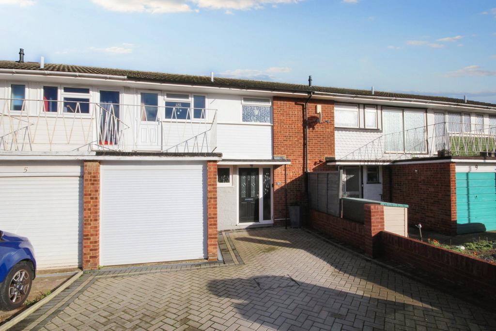 Talbot Road, Allington ME16 3 bed terraced house for sale £400,000
