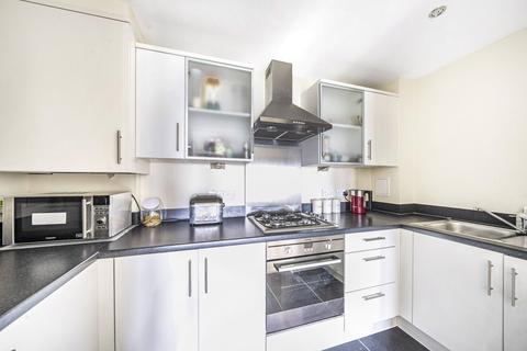 2 bedroom apartment for sale, Watford, Hertfordshire WD18