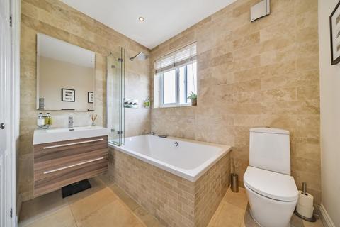 8 Charminster Avenue, London, SW19 3EL